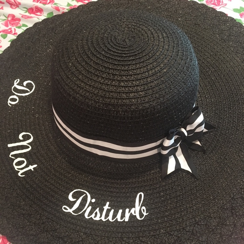 Beach hat - Picture 4 of 4